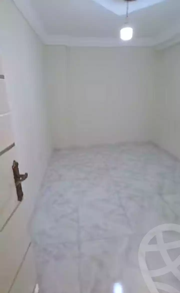 https://aqarmap.com.eg/ar/listing/7347257-for-sale-alexandria-new-miami-eskot