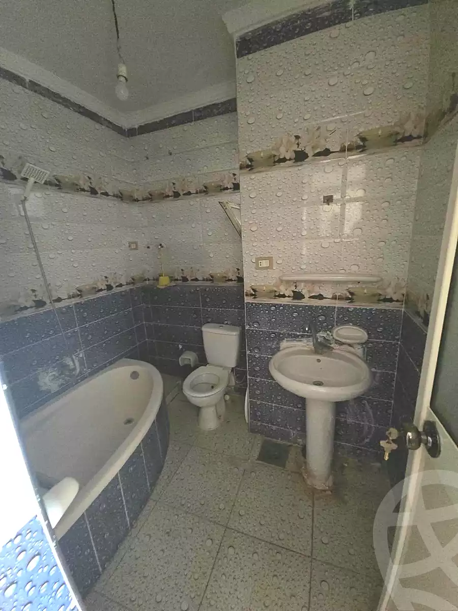 https://aqarmap.com.eg/en/listing/7347306-for-sale-alexandria-sydy-bshr-sydy-bshr-bhry-gamal-abd-el-nasir-st
