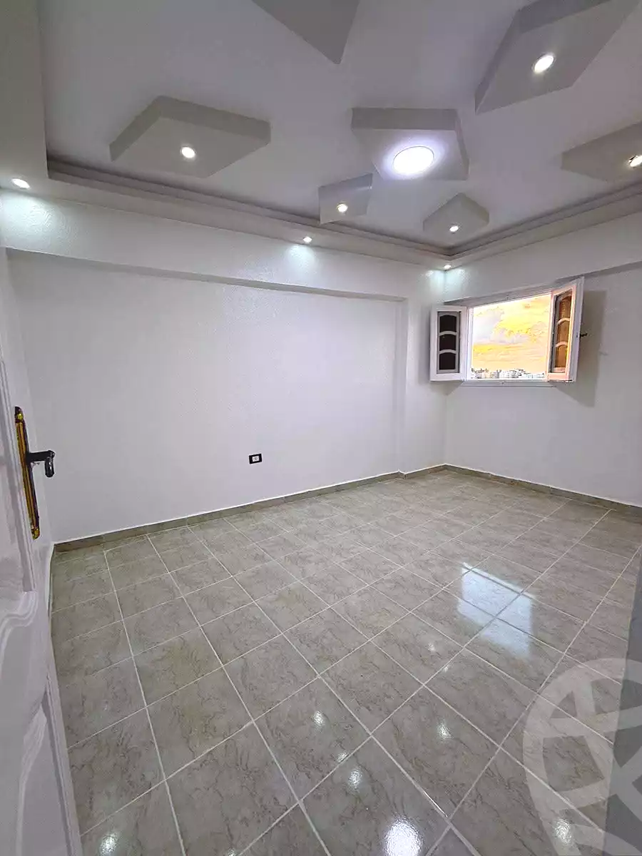 https://aqarmap.com.eg/ar/listing/7347354-for-sale-alexandria-al-agamy-shataa-el-nakheel