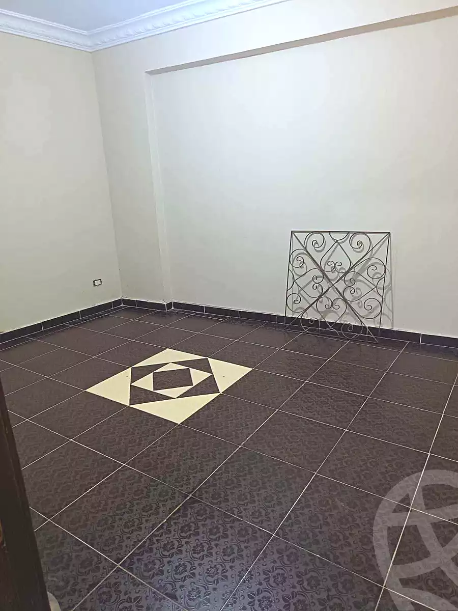 https://aqarmap.com.eg/en/listing/7347487-for-sale-alexandria-el-asafra-shr-45