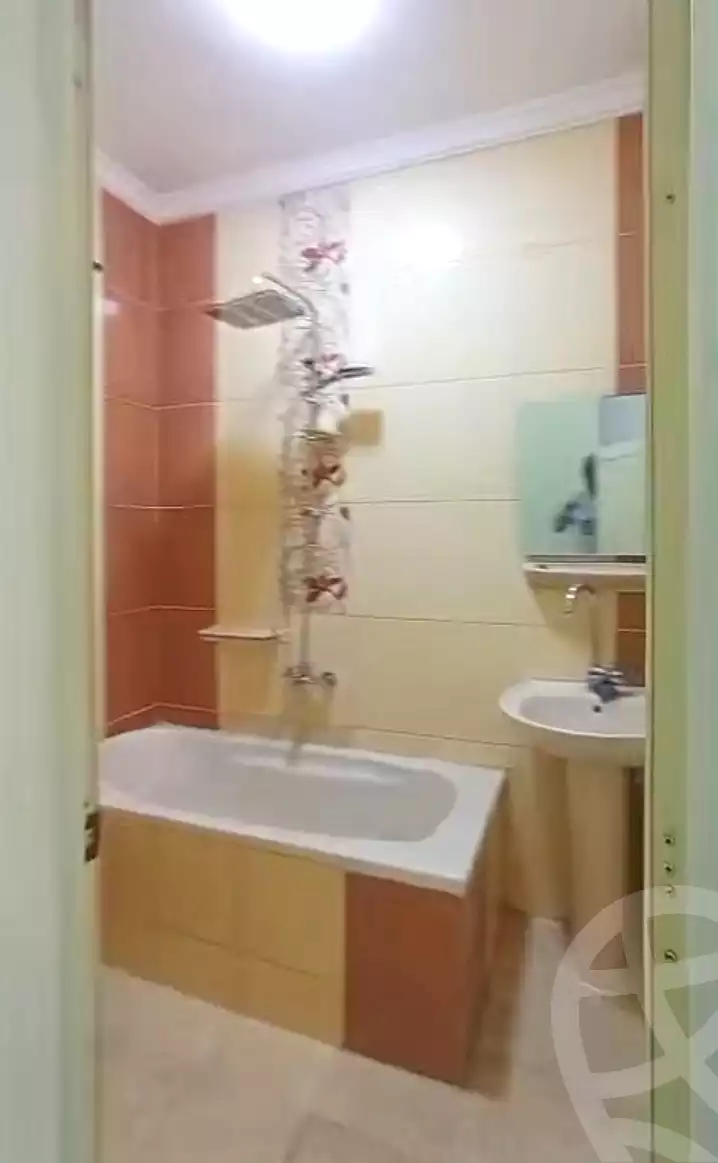 https://aqarmap.com.eg/en/listing/7347532-for-sale-alexandria-sydy-bshr-sydy-bshr-qbly