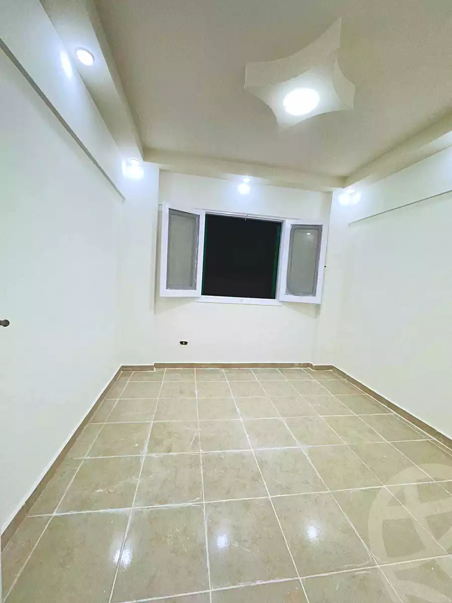 https://aqarmap.com.eg/en/listing/7347564-for-sale-alexandria-al-agamy-shataa-el-nakheel