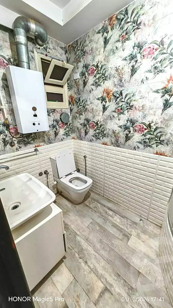 https://aqarmap.com.eg/en/listing/7347650-for-rent-cairo-helwan-helwan-el-sharkeya-ismael-kamel-st