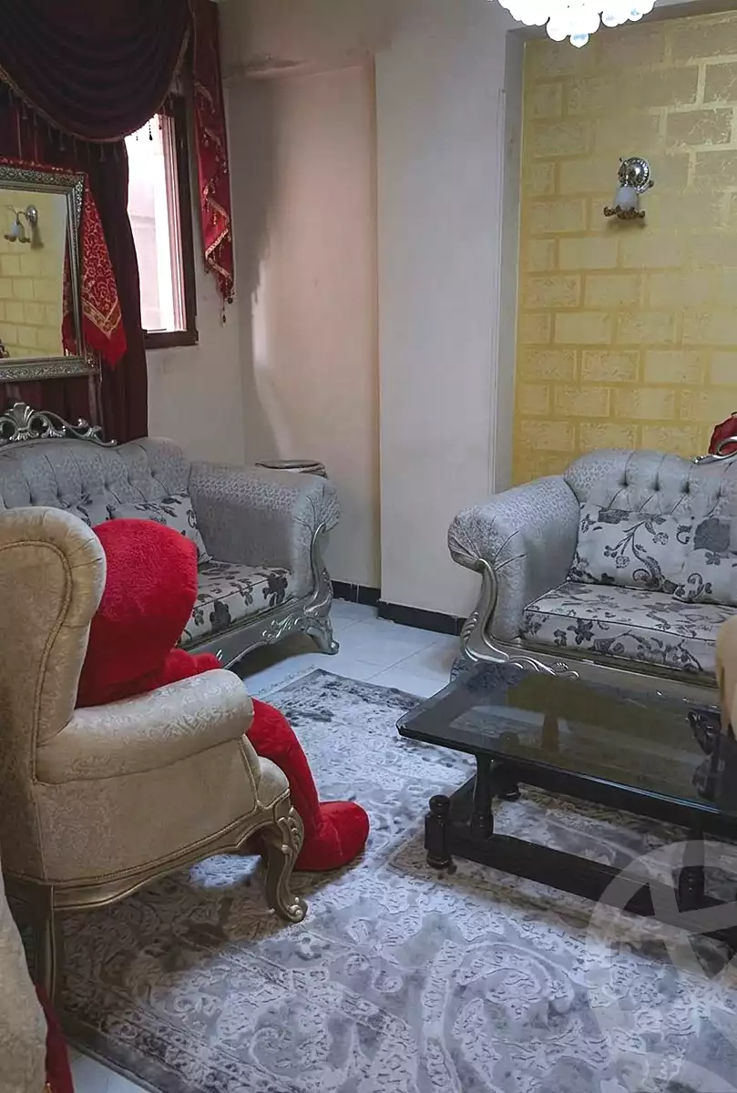 https://aqarmap.com.eg/en/listing/7348096-for-sale-cairo-helwan-el-harir-st