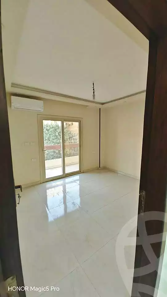 https://aqarmap.com.eg/ar/listing/7348273-for-sale-cairo-helwan-sherif-st