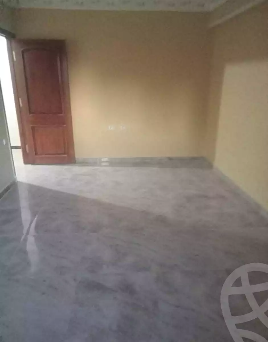 https://aqarmap.com.eg/en/listing/7348274-for-rent-alexandria-ganaklis-shr-mrtdy-bsh