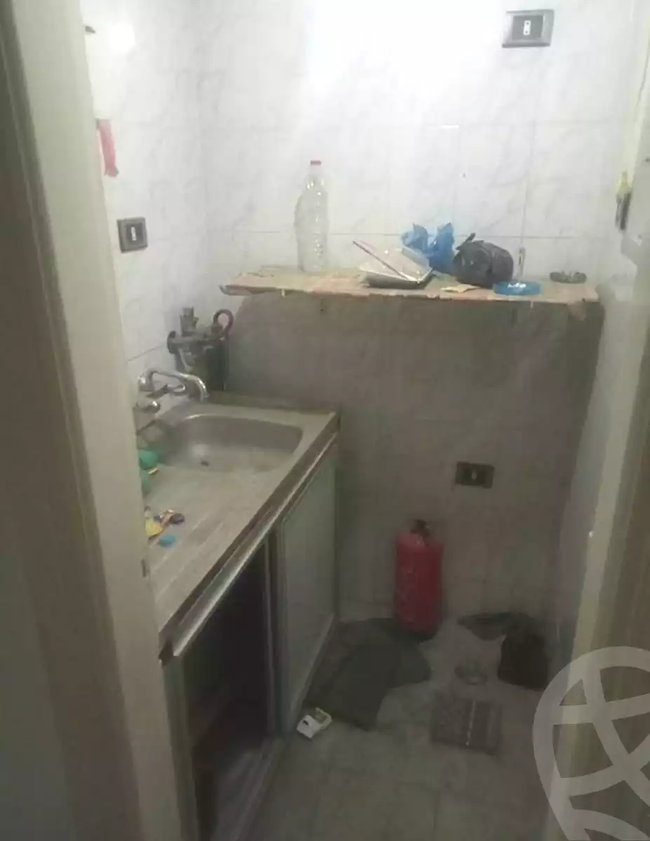https://aqarmap.com.eg/ar/listing/7348455-for-rent-alexandria-glim-al-azaa-st