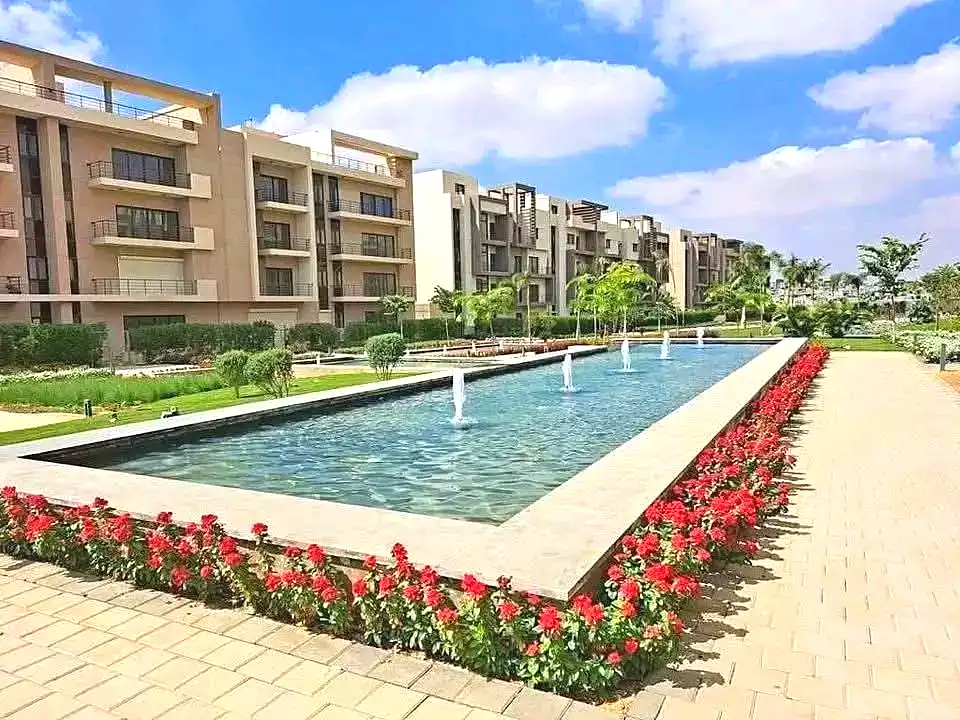 https://aqarmap.com.eg/ar/listing/7348537-for-sale-cairo-new-cairo-compounds-fifth-square