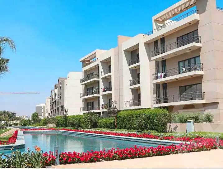 https://aqarmap.com.eg/ar/listing/7348622-for-sale-cairo-new-cairo-compounds-fifth-square