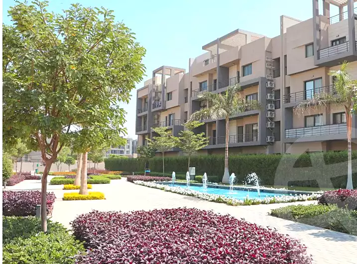 https://aqarmap.com.eg/ar/listing/7348622-for-sale-cairo-new-cairo-compounds-fifth-square
