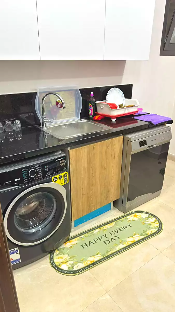 https://aqarmap.com.eg/en/listing/7348675-for-rent-cairo-el-sheikh-zayed-city-compounds-zyd-wr-llttwyr-z-tower