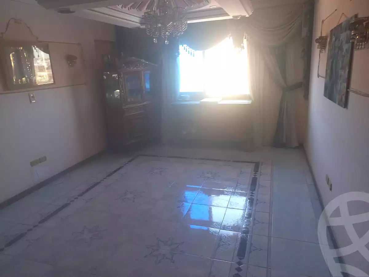 https://aqarmap.com.eg/en/listing/7349700-for-sale-cairo-mokattam-lhdb-l-ly-el-naforah-square