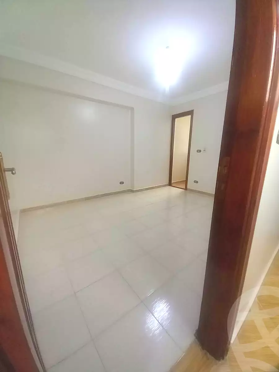 https://aqarmap.com.eg/ar/listing/7350196-for-sale-alexandria-sydy-bshr-sydy-bshr-bhry-shr-mhmwd-l-yswy
