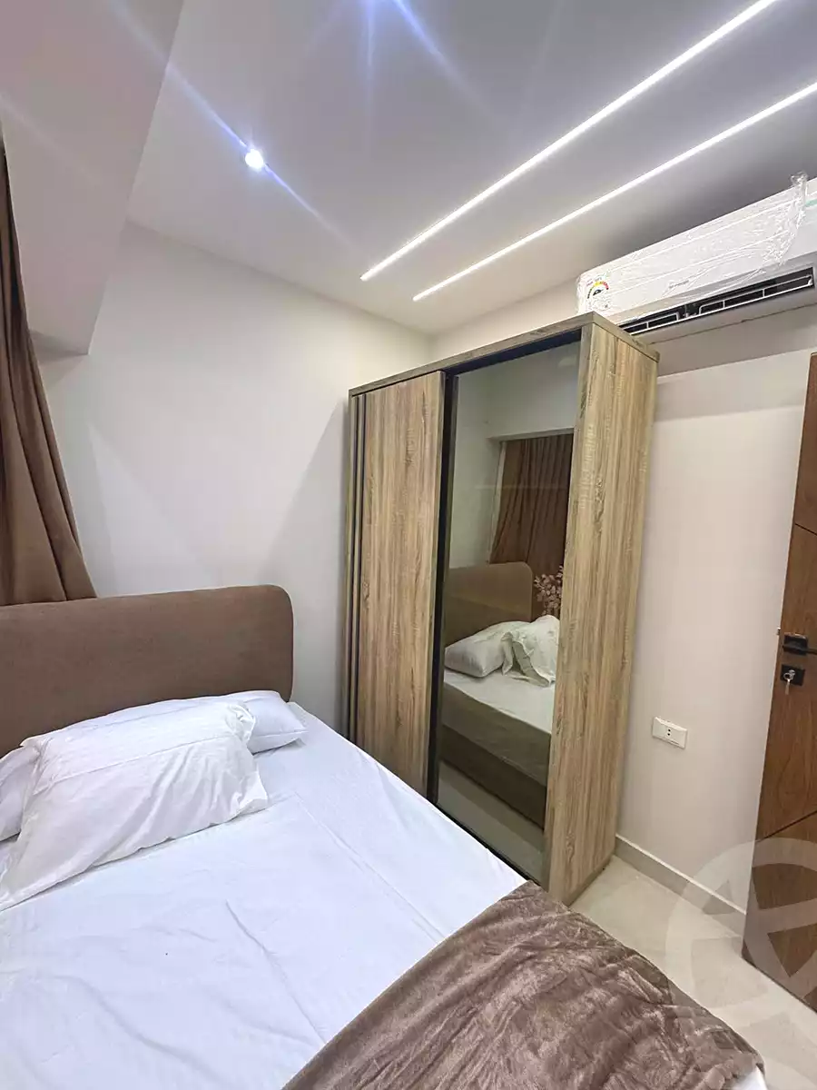 https://aqarmap.com.eg/ar/listing/7350560-for-rent-cairo-6th-of-october-el-ahyaa-neighborhood-1st-al-maahad