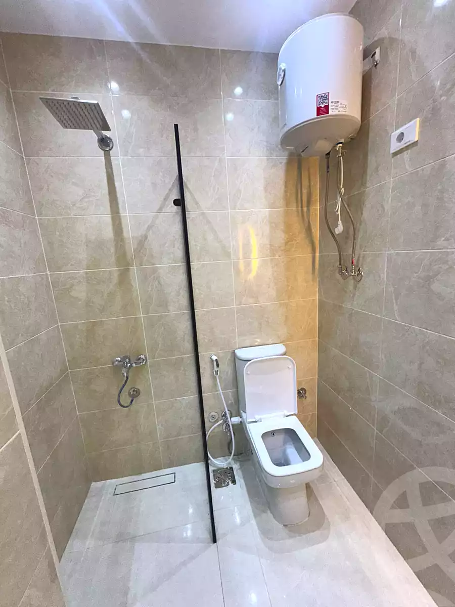 https://aqarmap.com.eg/ar/listing/7350560-for-rent-cairo-6th-of-october-el-ahyaa-neighborhood-1st-al-maahad