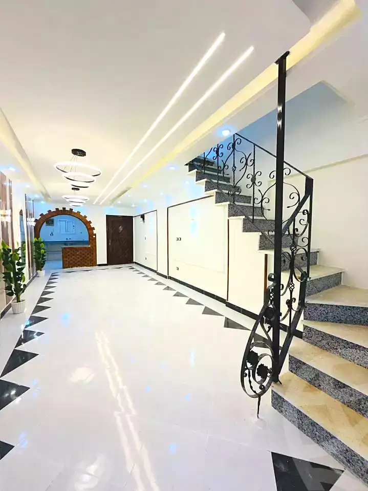 https://aqarmap.com.eg/en/listing/7351013-for-sale-alexandria-al-agamy-shataa-el-nakheel