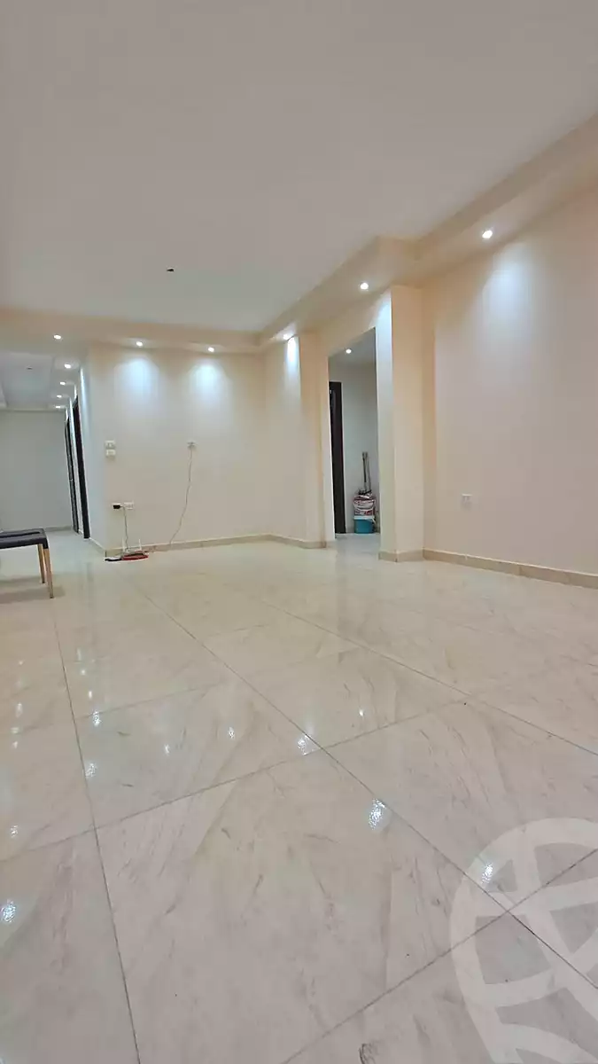 https://aqarmap.com.eg/en/listing/7351044-for-rent-cairo-el-maadi-zahraa-el-maadi-shr-krfwr-lryysy