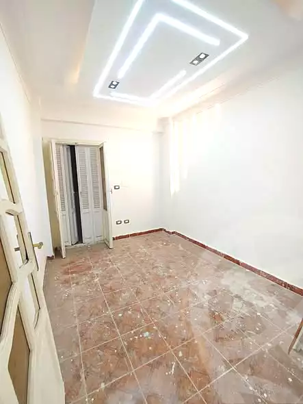 https://aqarmap.com.eg/en/listing/7351231-for-sale-alexandria-lsywf-el-falki