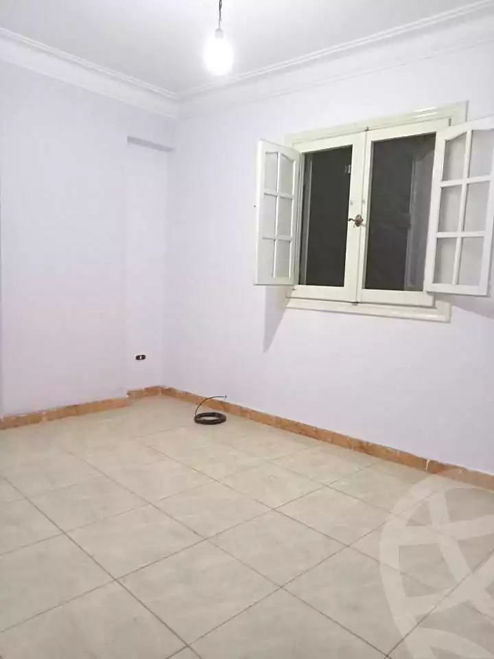 https://aqarmap.com.eg/ar/listing/7351813-for-sale-alexandria-sydy-bshr-sydy-bshr-bhry-shr-khld-bn-lwlyd