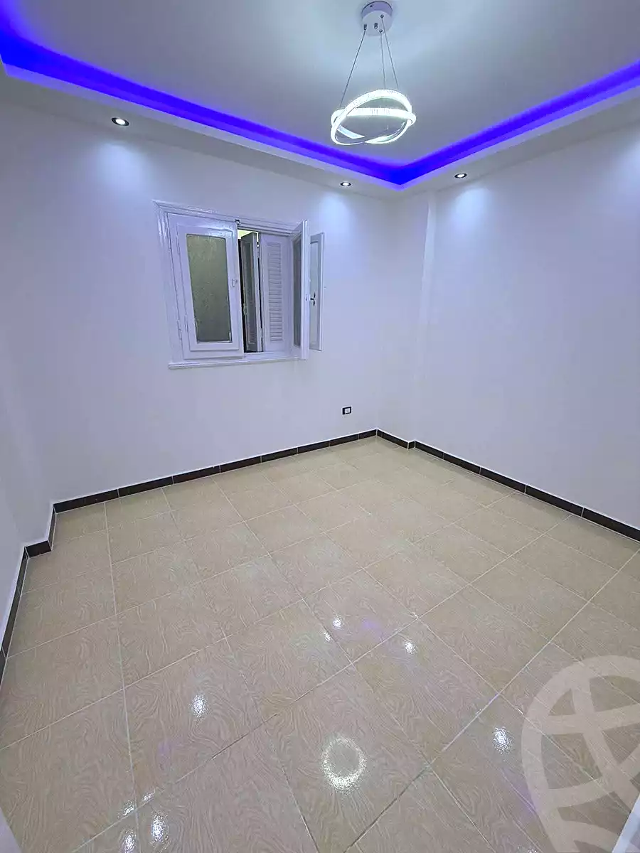 https://aqarmap.com.eg/ar/listing/7352159-for-sale-alexandria-al-agamy-shataa-el-nakheel