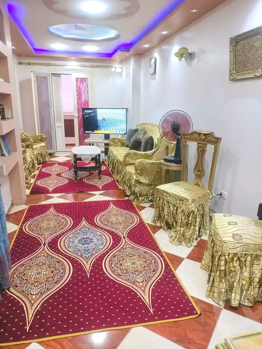 https://aqarmap.com.eg/en/listing/7352175-for-sale-alexandria-alhadara
