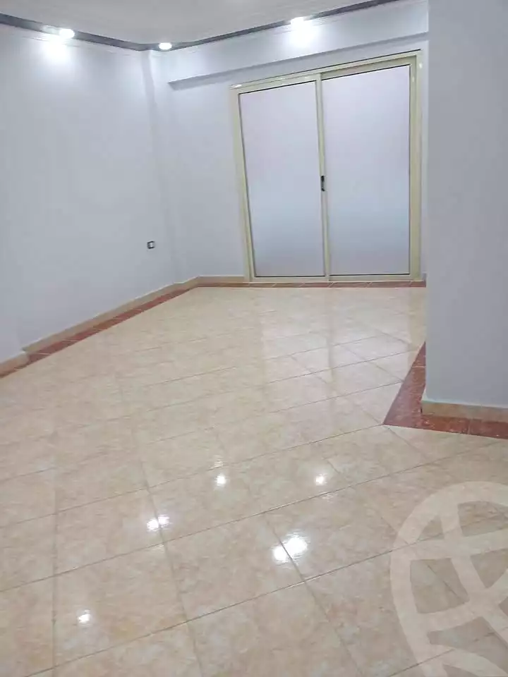 https://aqarmap.com.eg/ar/listing/7352199-for-sale-alexandria-lsywf-el-falki