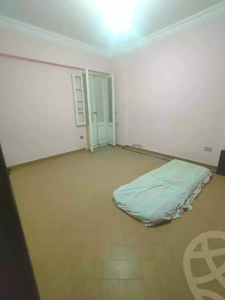 https://aqarmap.com.eg/ar/listing/7352201-for-rent-alexandria-el-asafra-l-sfr-bhry