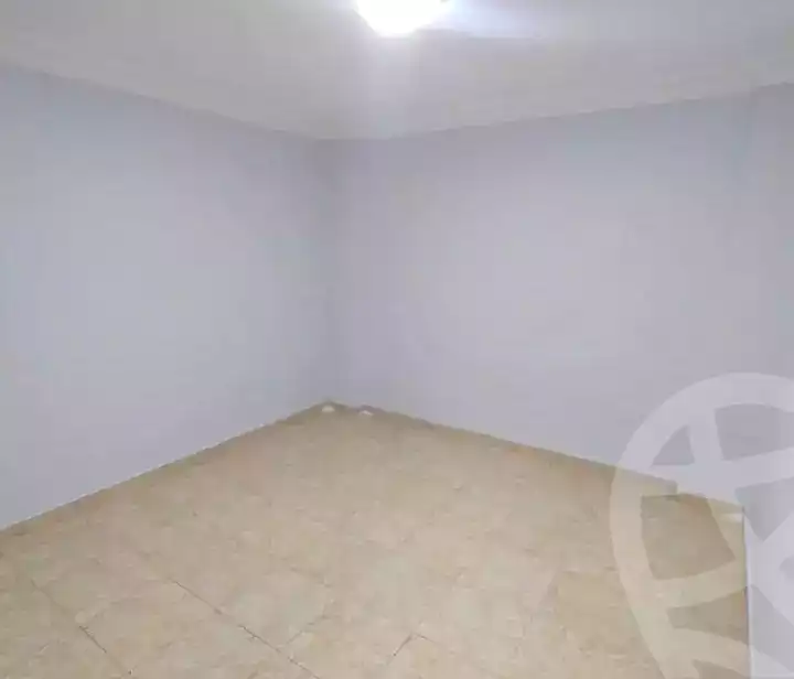 https://aqarmap.com.eg/en/listing/7352268-for-sale-alexandria-lsywf-el-falki