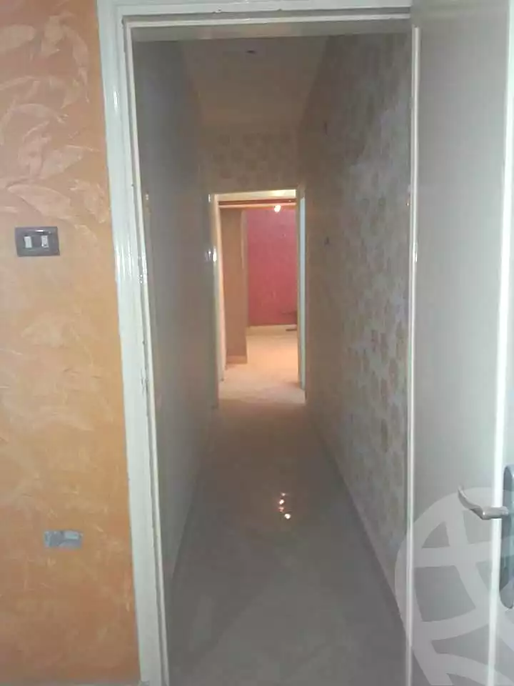 https://aqarmap.com.eg/ar/listing/7352647-for-rent-asyut-asyut-city-adli-yakn-st