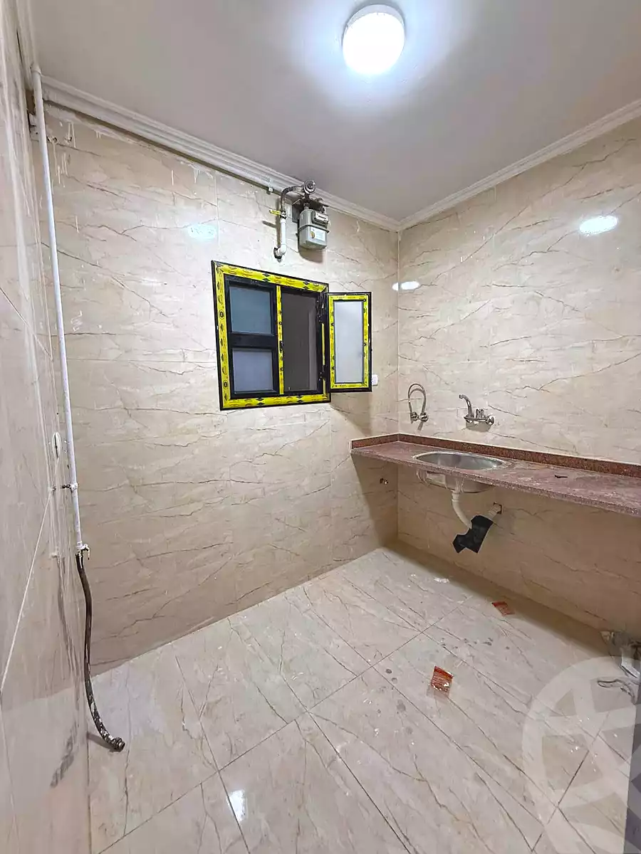 https://aqarmap.com.eg/ar/listing/7352936-for-sale-alexandria-el-asafra-shr-45