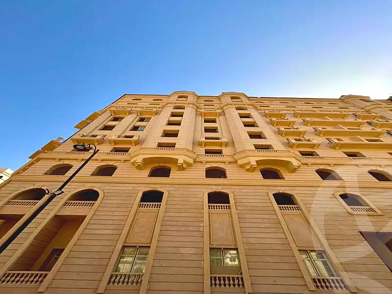 https://aqarmap.com.eg/en/listing/7352908-for-sale-cairo-new-administrative-capital-r5-garden-city-compound-city-edge