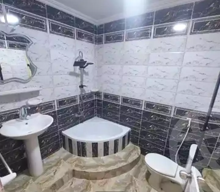 https://aqarmap.com.eg/ar/listing/7353115-for-sale-alexandria-sydy-bshr-sydy-bshr-bhry