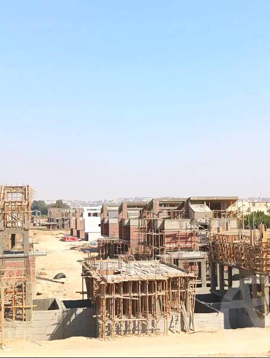 https://aqarmap.com.eg/ar/listing/7353211-for-sale-cairo-al-oubour-compounds-wrw-f-myn