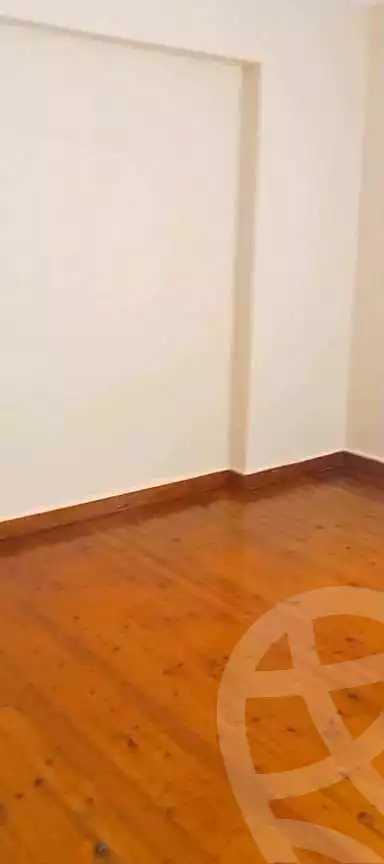 https://aqarmap.com.eg/ar/listing/7353216-for-rent-alexandria-lsywf