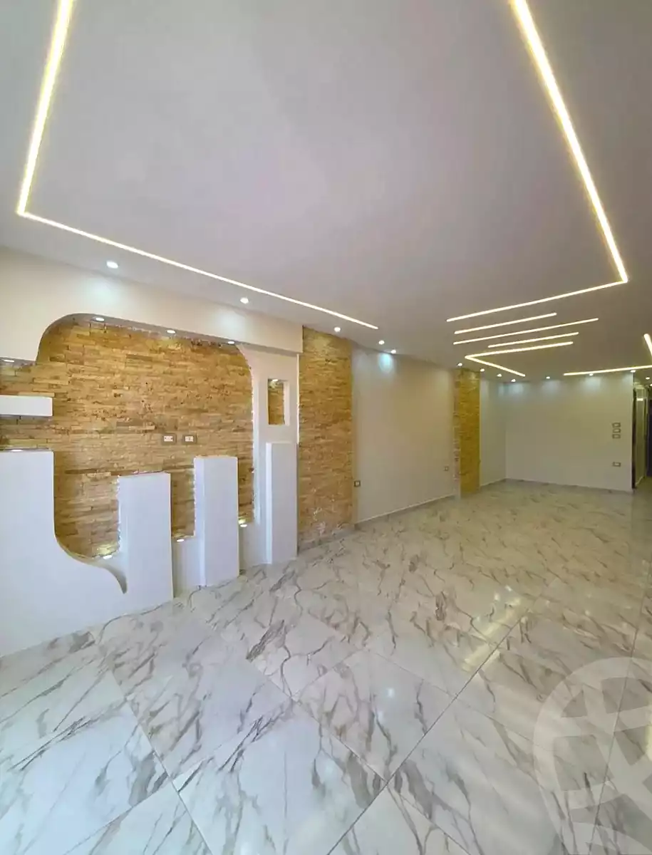 https://aqarmap.com.eg/ar/listing/7353371-for-sale-alexandria-al-agamy-lbytsh-bianchiii-el-arbaeen-st