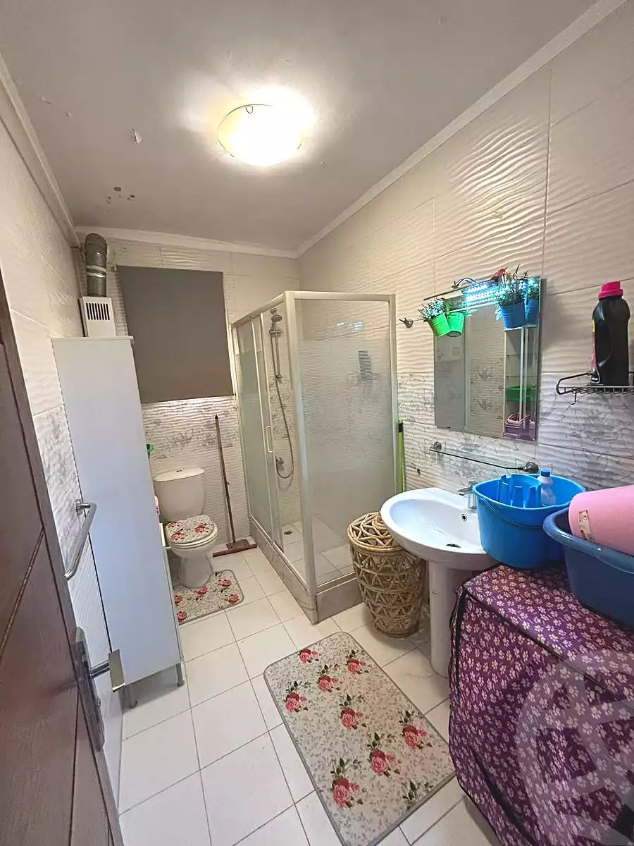 https://aqarmap.com.eg/ar/listing/7353236-for-sale-cairo-6th-of-october-el-hay-el-motamyz-el-motamayez-neighborhood-abd-el-haleem-mahmoud-st