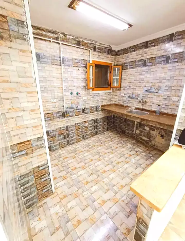 https://aqarmap.com.eg/ar/listing/7353437-for-sale-alexandria-el-asafra-l-sfr-qbly-street-30