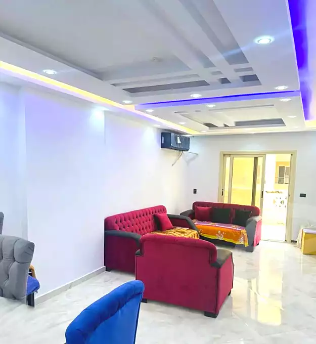 https://aqarmap.com.eg/ar/listing/7353516-for-rent-alexandria-el-montazah-compounds-in-el-montazah-royal-plaza-compound-al-halawany