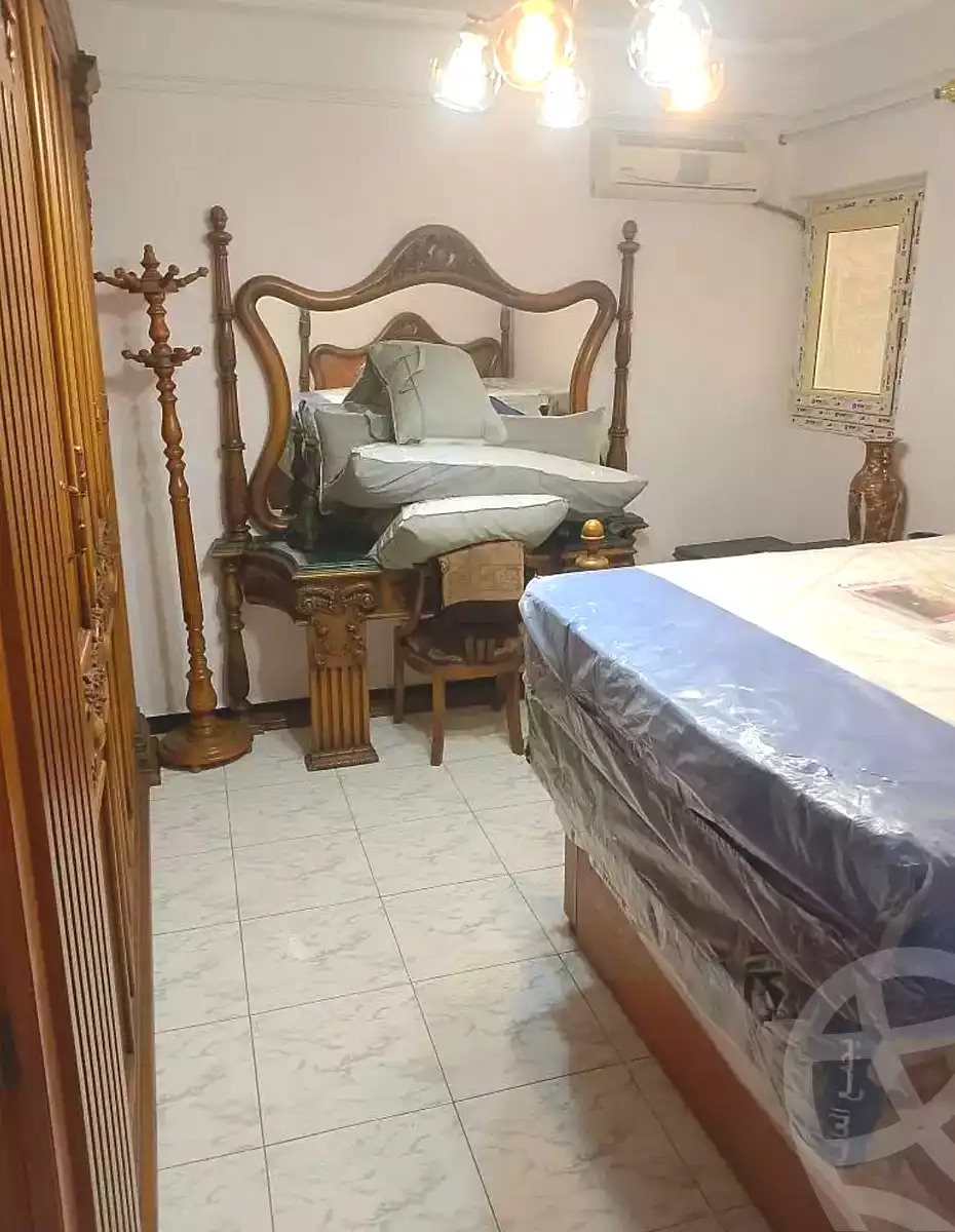 https://aqarmap.com.eg/en/listing/7353765-for-sale-alexandria-sydy-bshr-sydy-bshr-bhry-shr-mhmwd-l-yswy
