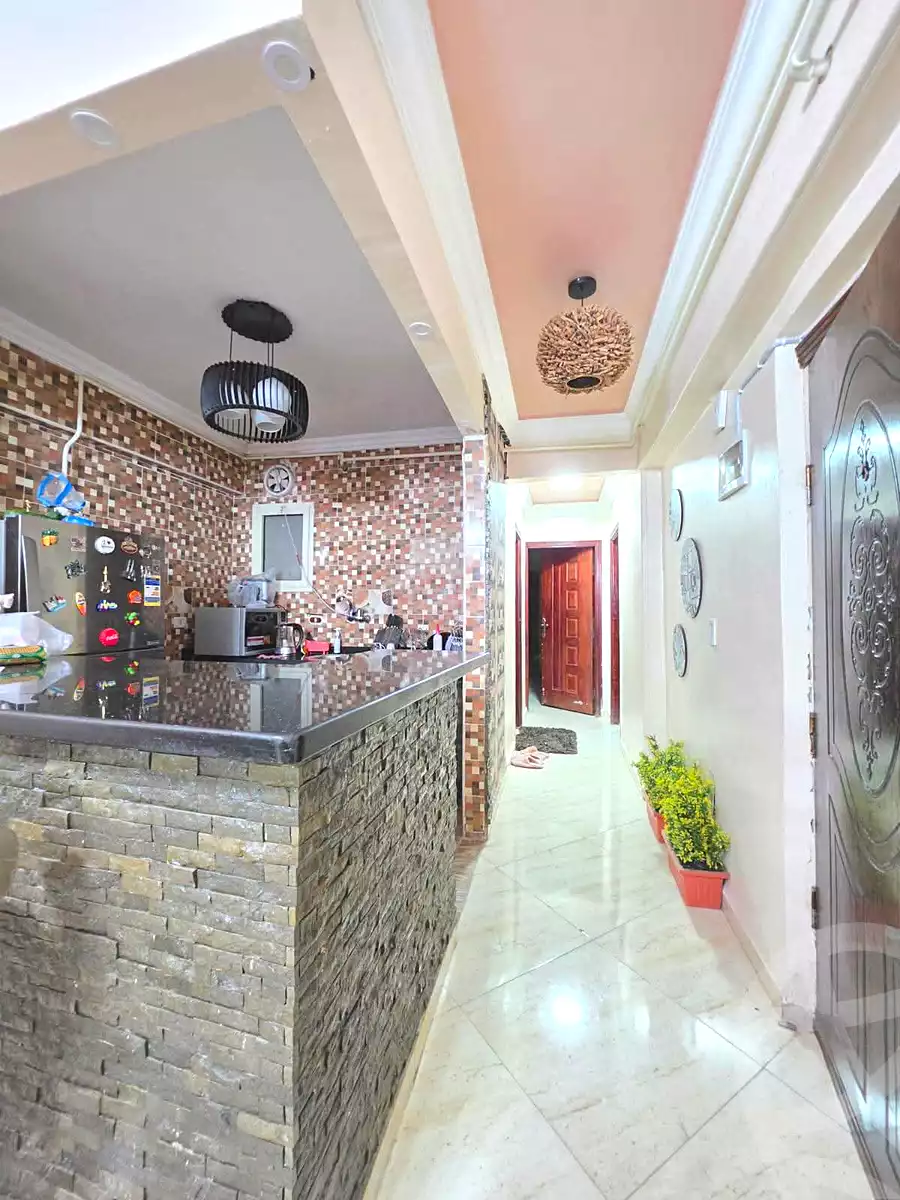 https://aqarmap.com.eg/ar/listing/7353803-for-sale-alexandria-sydy-bshr-sydy-bshr-bhry-shr-mhmd-njyb