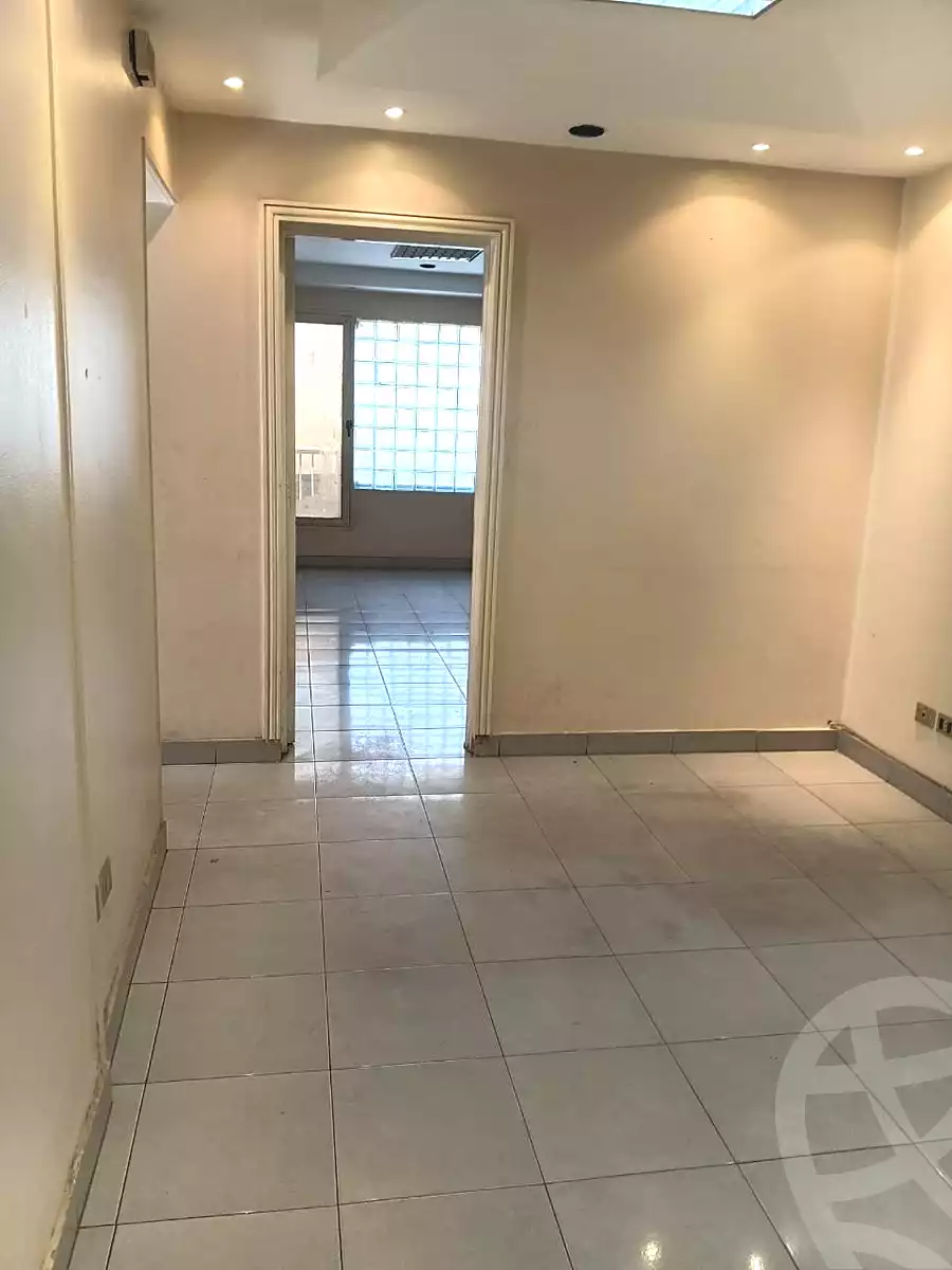 https://aqarmap.com.eg/ar/listing/7354036-for-rent-cairo-downtown-ramsis
