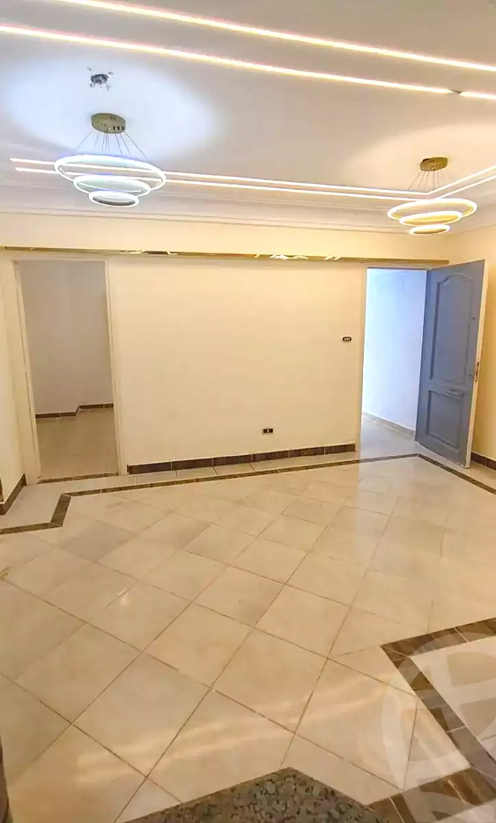 https://aqarmap.com.eg/ar/listing/7354281-for-sale-alexandria-al-agamy-shataa-el-nakheel