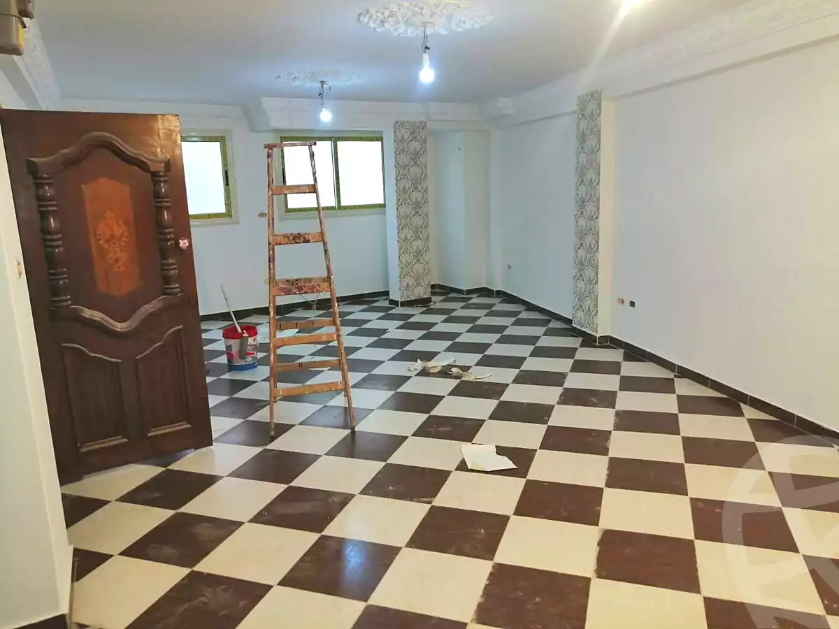 https://aqarmap.com.eg/en/listing/7354301-for-sale-alexandria-alhadara-new-el-hadra