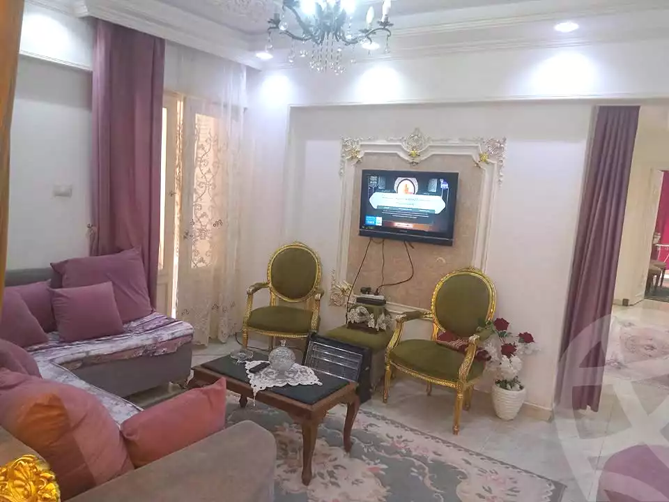 https://aqarmap.com.eg/ar/listing/7354473-for-sale-alexandria-el-asafra-shr-45