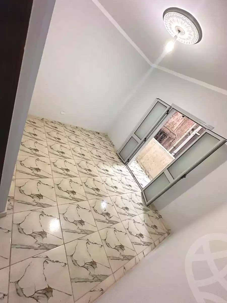 https://aqarmap.com.eg/ar/listing/7354607-for-sale-alexandria-sydy-bshr-sydy-bshr-bhry