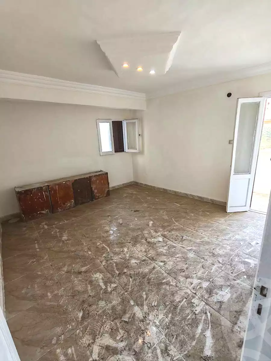 https://aqarmap.com.eg/en/listing/7354844-for-sale-alexandria-al-agamy-el-hanouvel