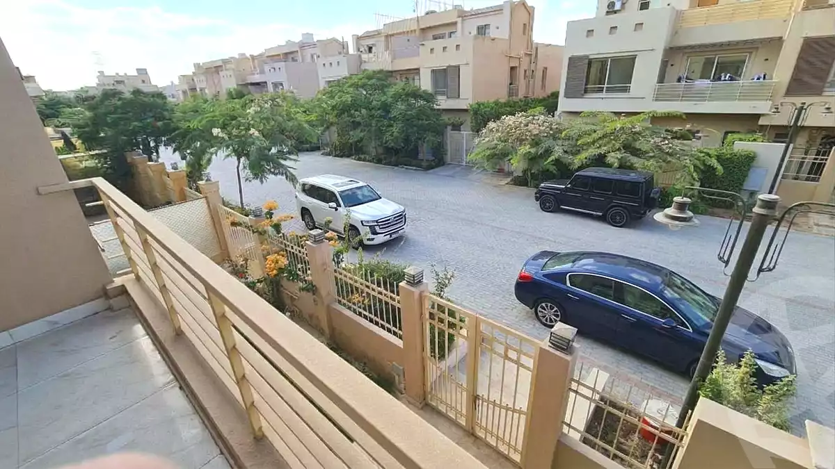 https://aqarmap.com.eg/en/listing/7140715-for-rent-cairo-6th-of-october-hadaeq-october-compounds-evergreen