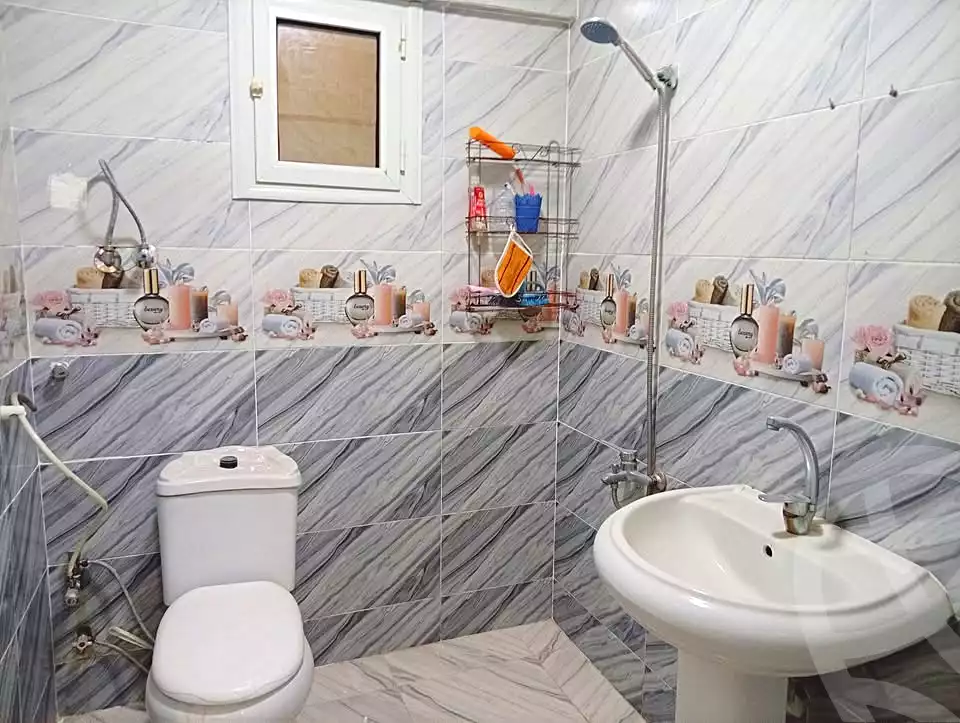 https://aqarmap.com.eg/en/listing/7355104-for-rent-alexandria-al-agamy-el-kilo-21