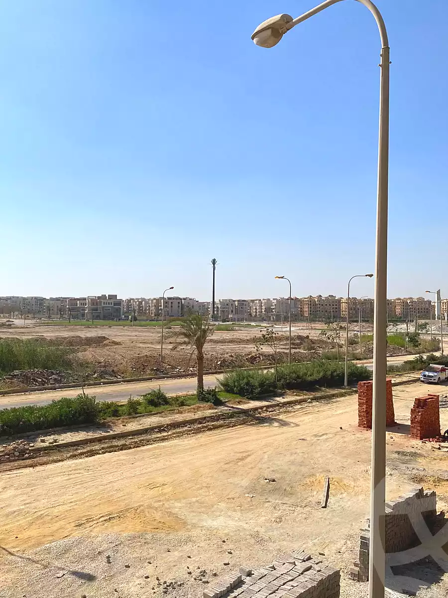https://aqarmap.com.eg/en/listing/7355069-for-sale-cairo-6th-of-october-hadaeq-october-golden-square