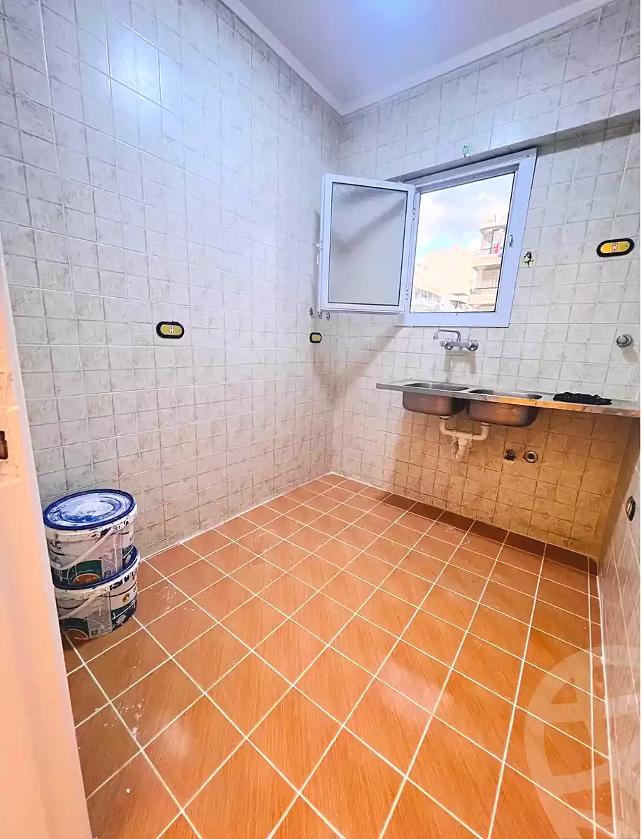 https://aqarmap.com.eg/ar/listing/7355613-for-sale-alexandria-al-agamy-shataa-el-nakheel